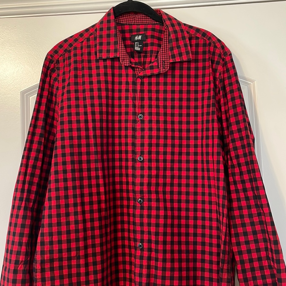 H&M Long Sleeve Button Down Shirt